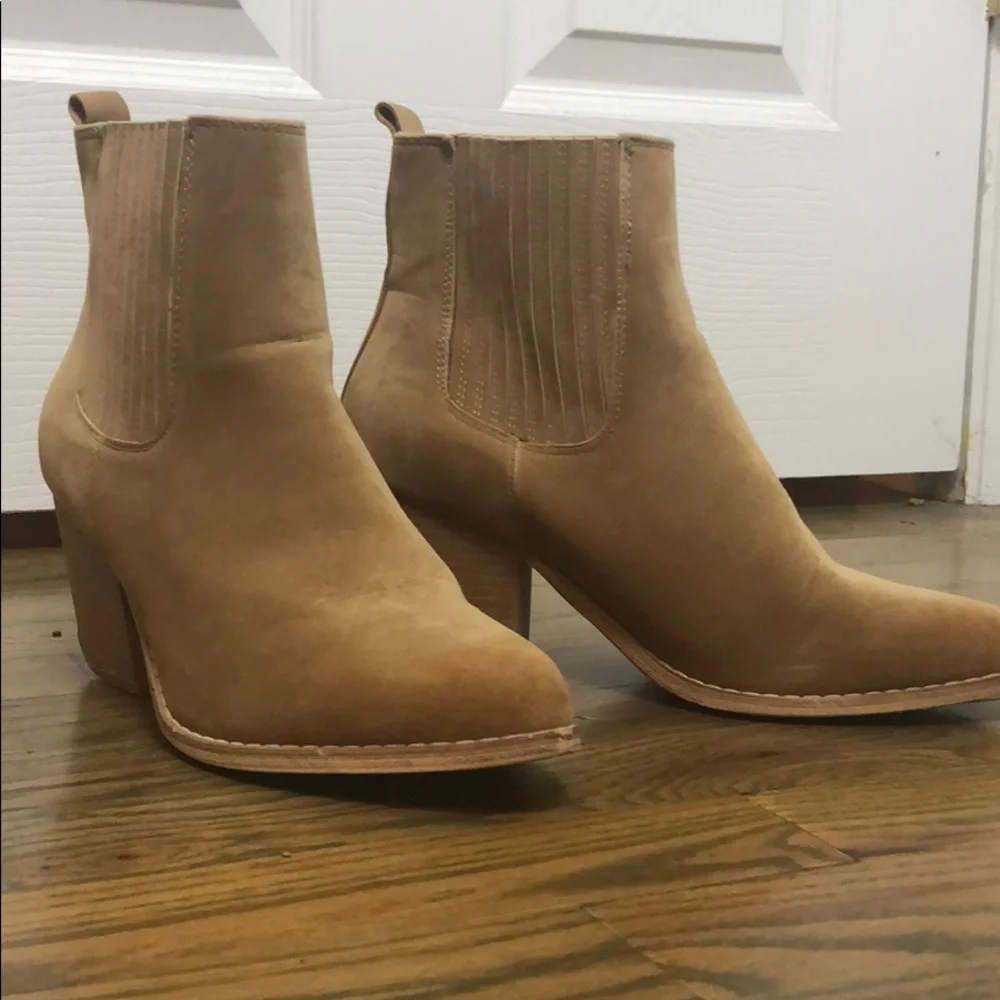 Mi.im Booties - Picture 1 of 4